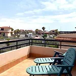 Villa Outside Con Piscina