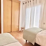 Villa Outside Con Piscina